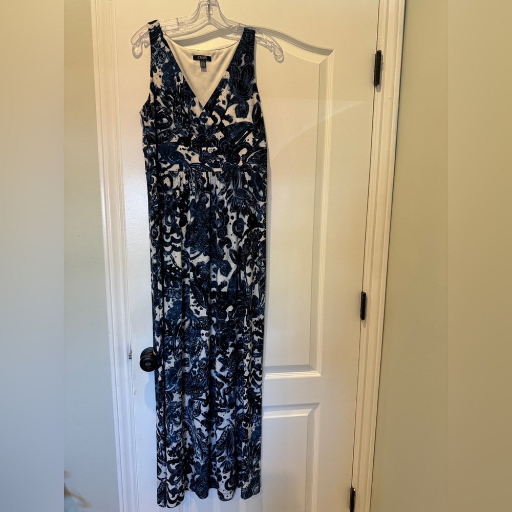 Blue and White Sleeveless V-Neck Resort Maxi Gown